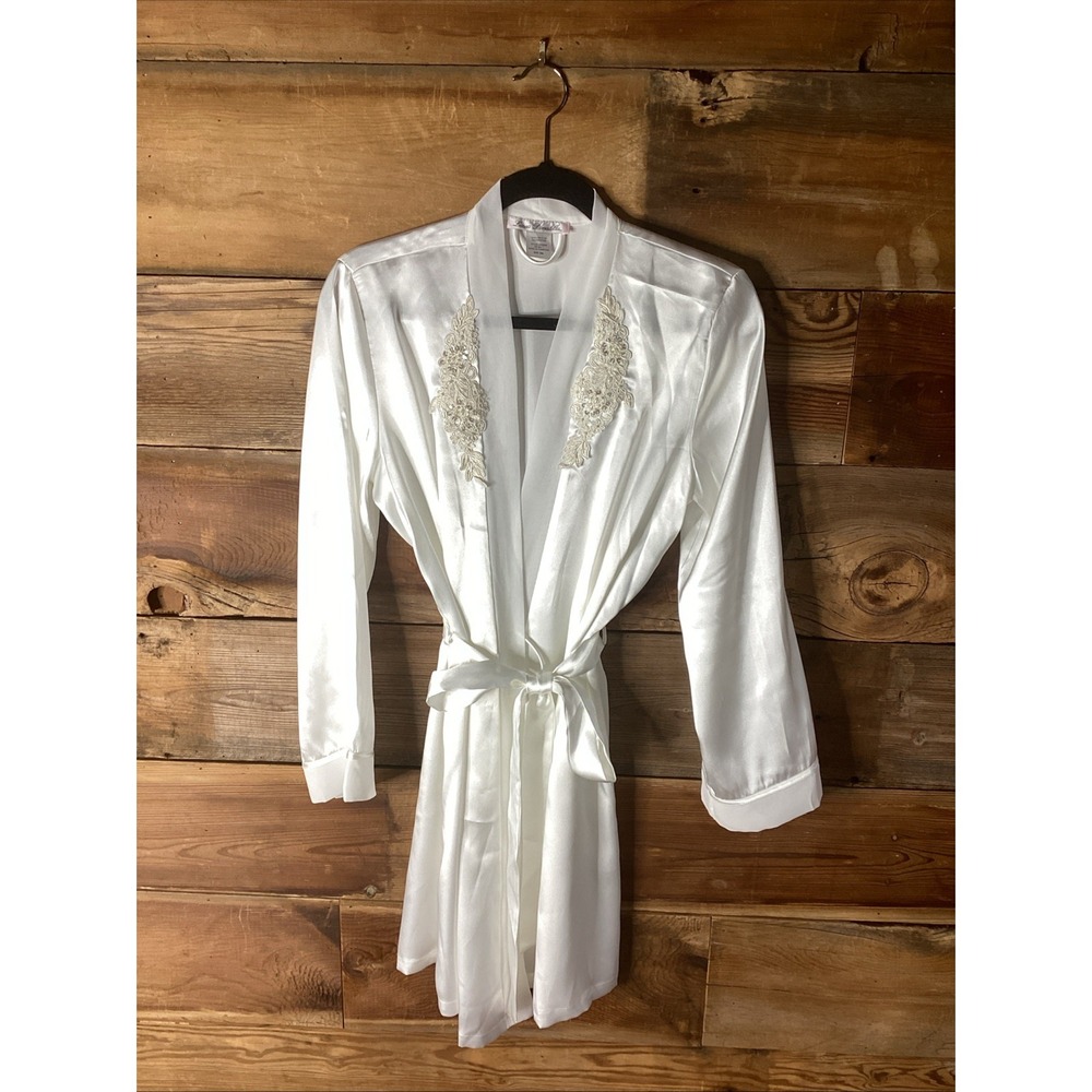 Linea Donatella S/M Sonya Embellished Satin Bridal Wrap Short Robe
